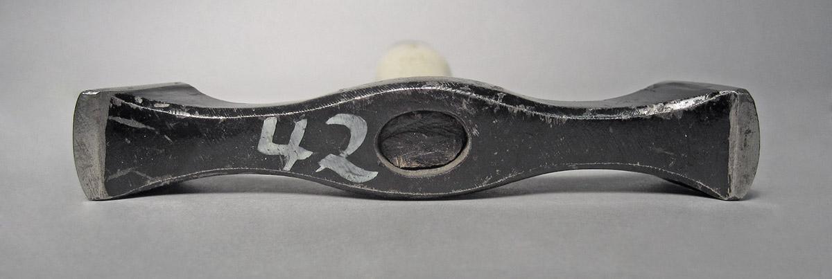 1986.0050.813.001.043, Hammer, head top
