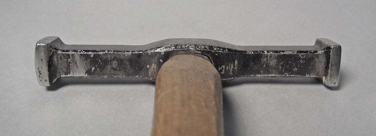 1986.0050.813.001.046, Hammer, head bottom