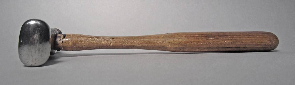 1986.0050.813.001.052, Hammer, side 3