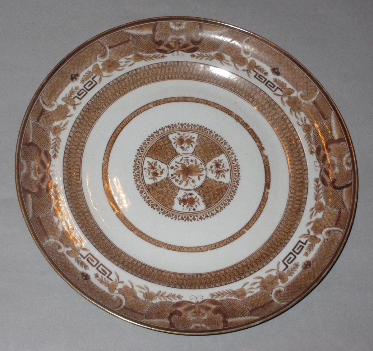 2015.0030.002.007 Plate