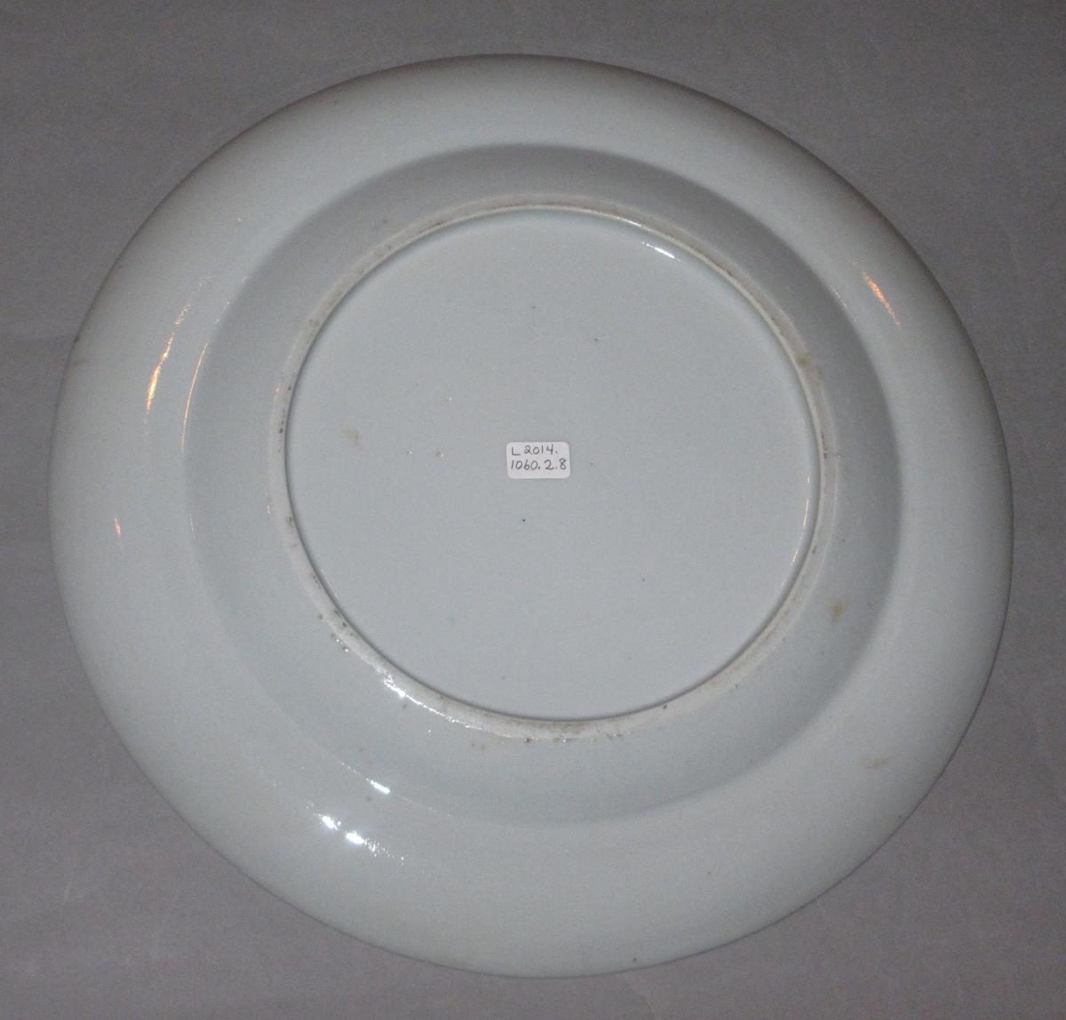 2015.0030.002.008 Plate underside
