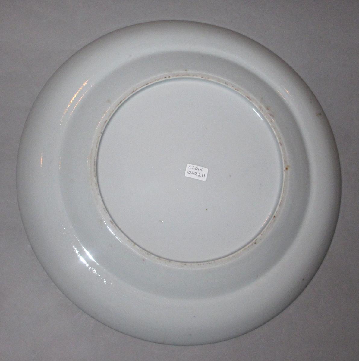 2015.0030.002.011 Plate underside