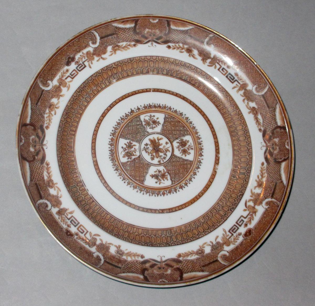 2015.0030.002.017 Plate