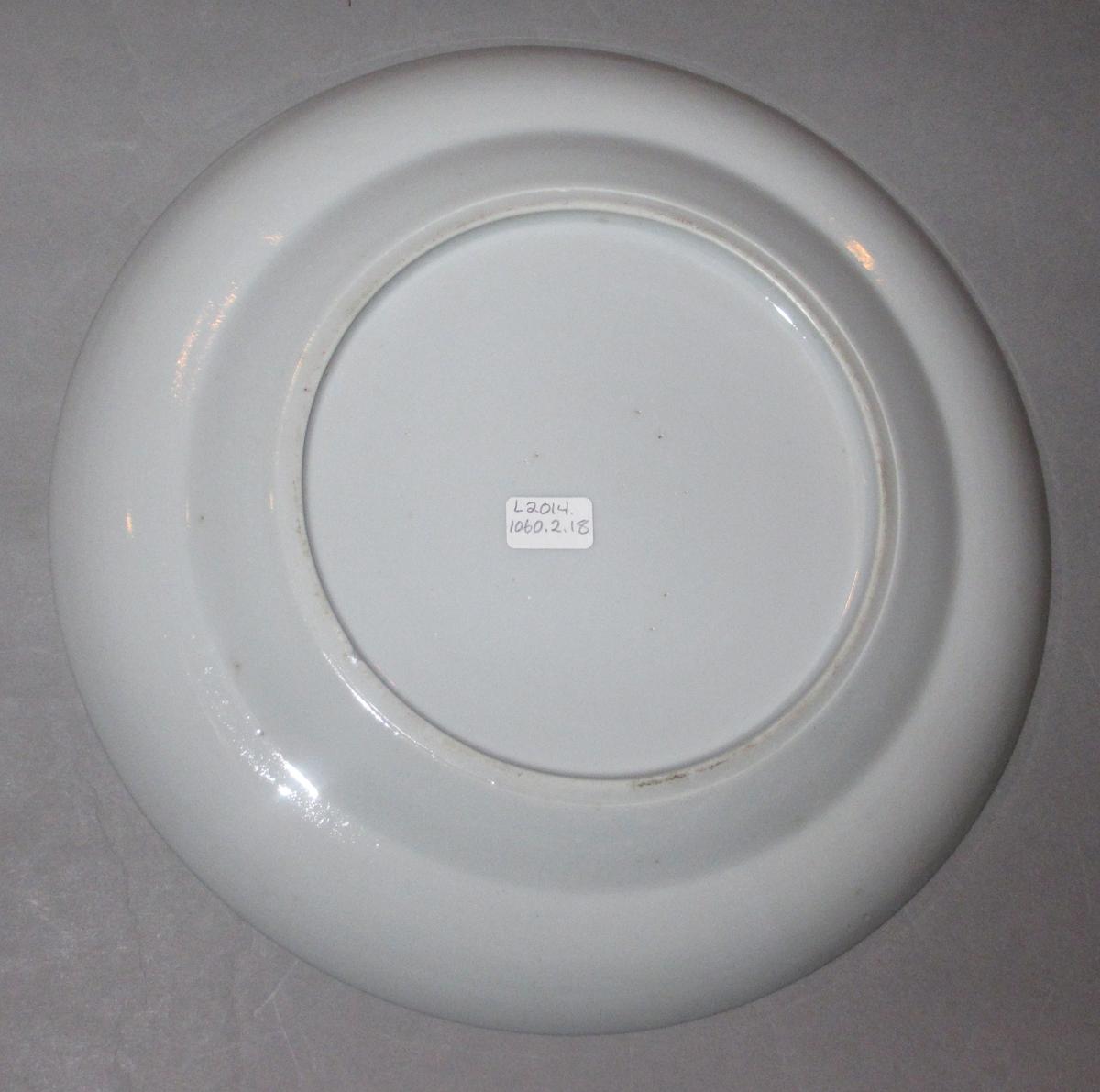 2015.0030.002.018 Plate underside