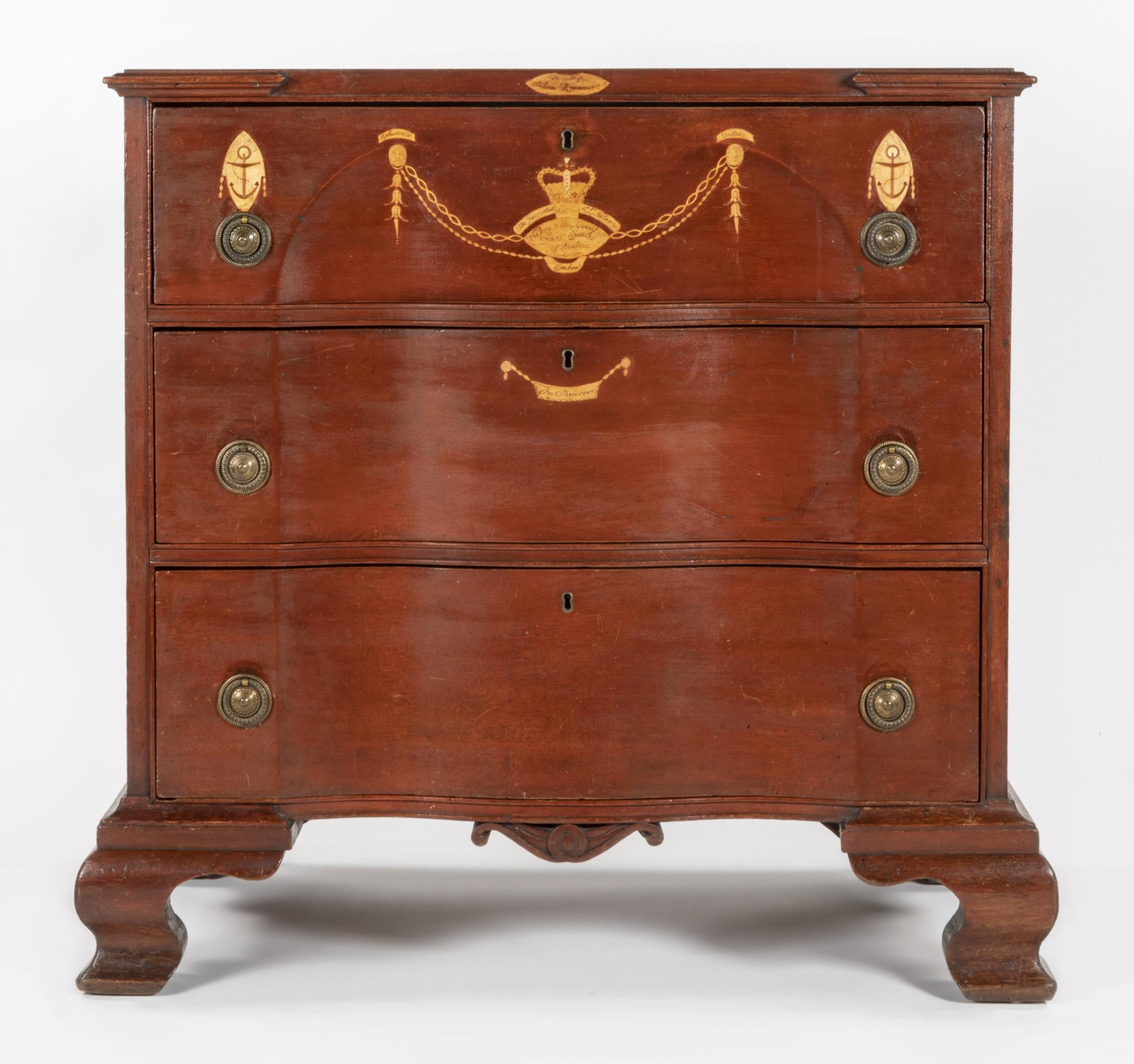 2015.0002 Chest of drawers, view 2