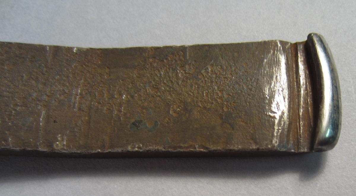 1986.0050.578 Shaping tool, Groove