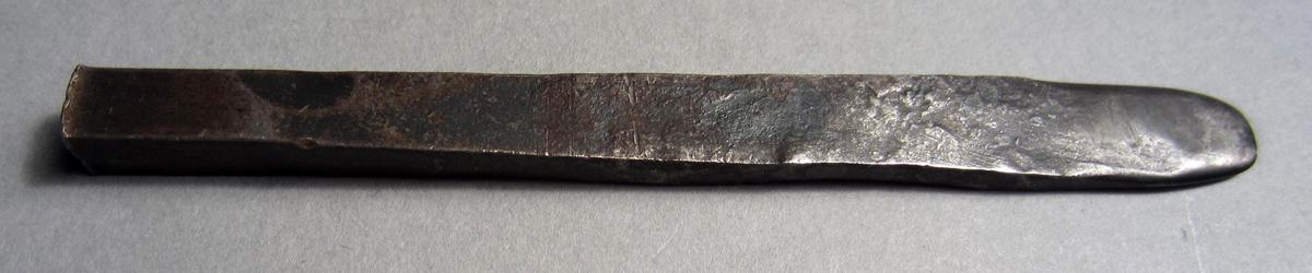 1986.0050.593 Shaping tool, View 2