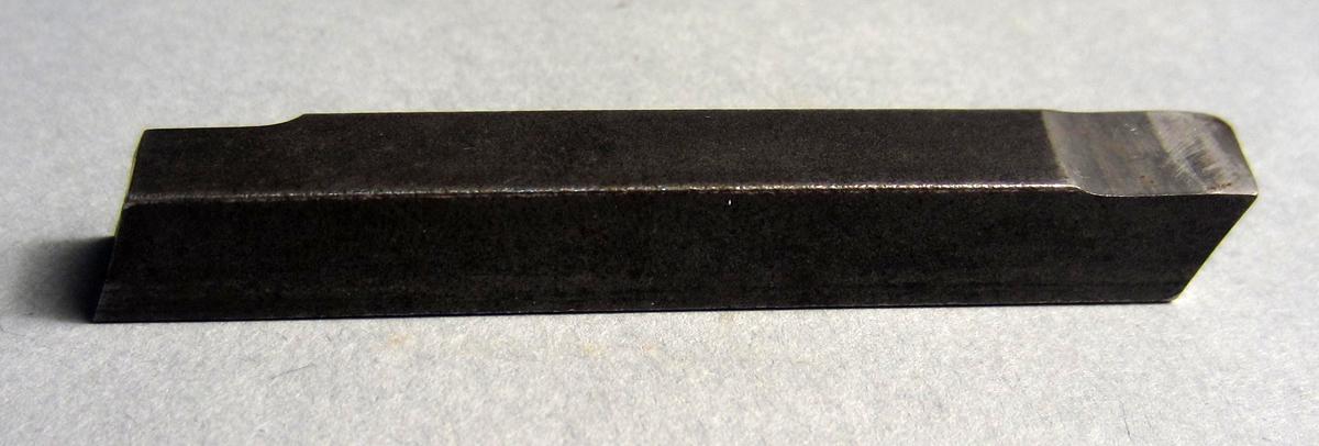1986.0050.611 Shaping tool, View 1