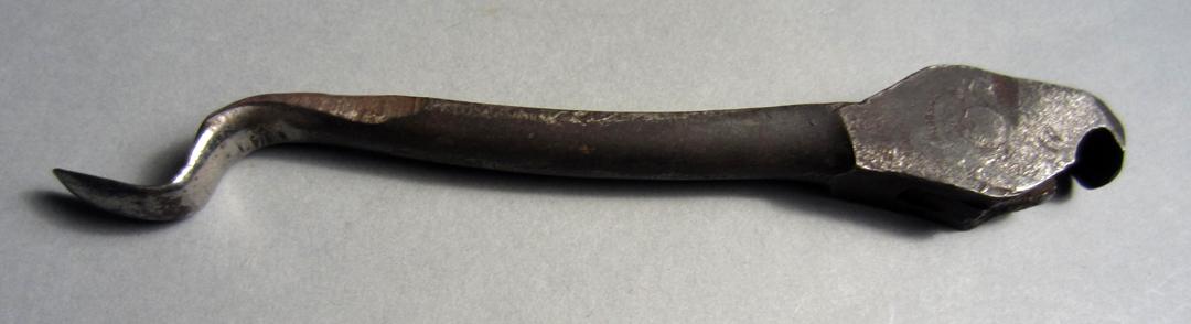 1986.0050.614 Shaping tool, View