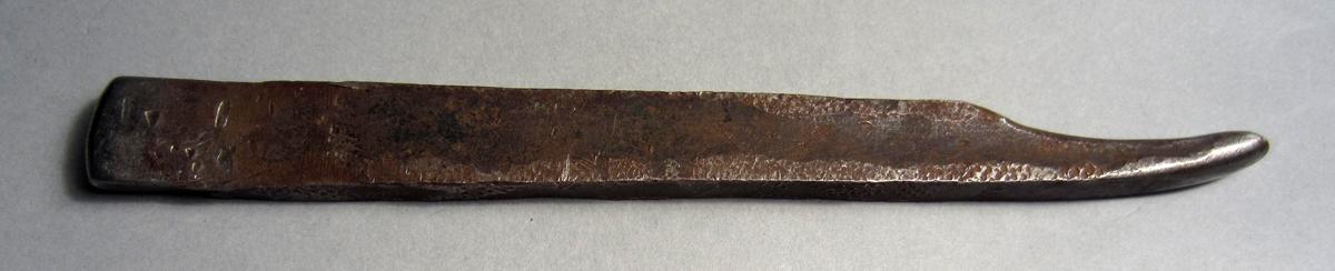 1986.0050.630 Shaping tool, View 2