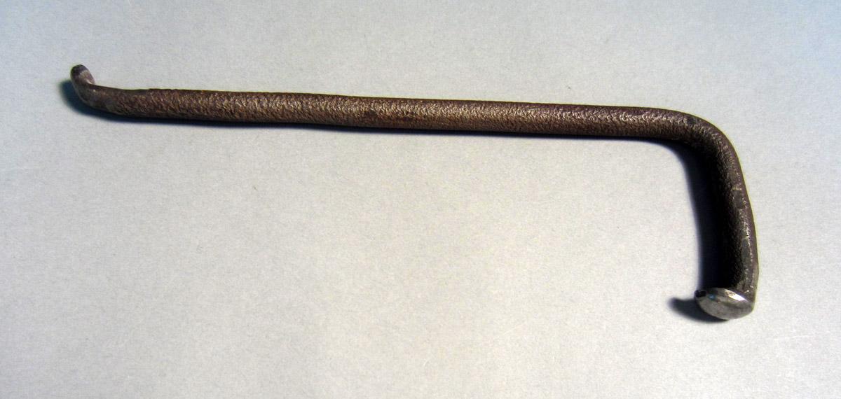 1986.0050.632 Shaping tool, View 1