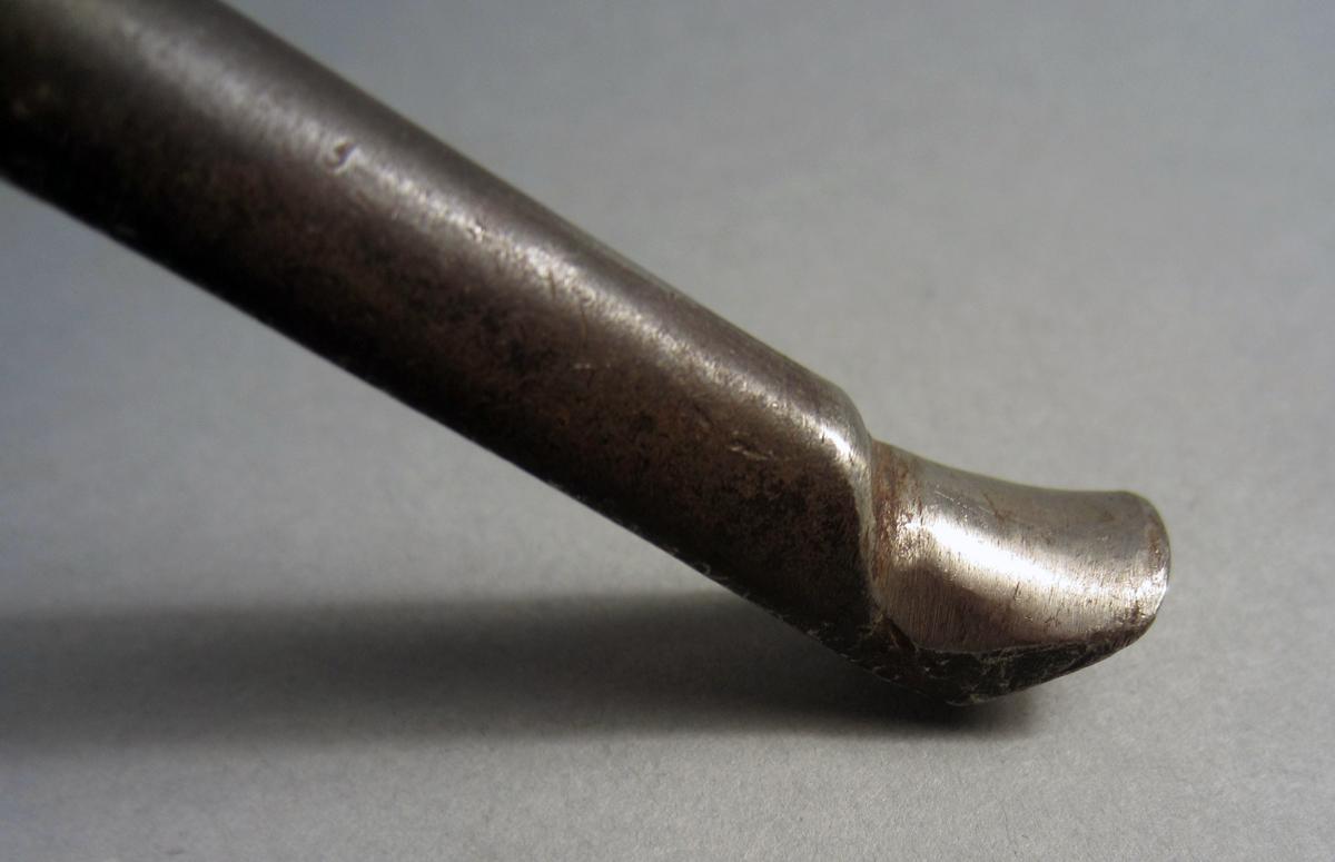 1986.0050.636 Shaping tool, Detail