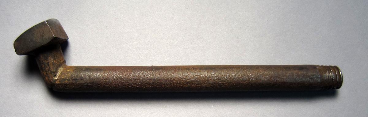 1986.0050.639 Shaping tool, View 1