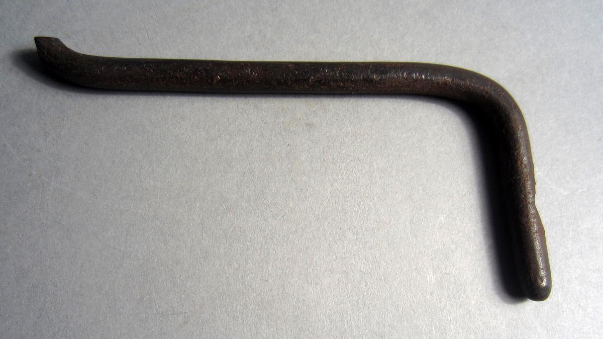 1986.0050.647 Shaping tool, View 1