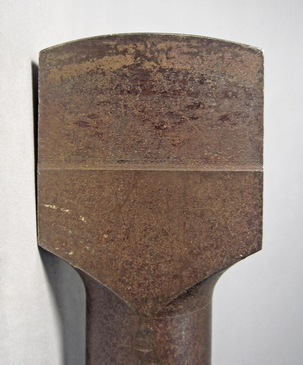 1986.0050.666 A, B, Stake, head detail