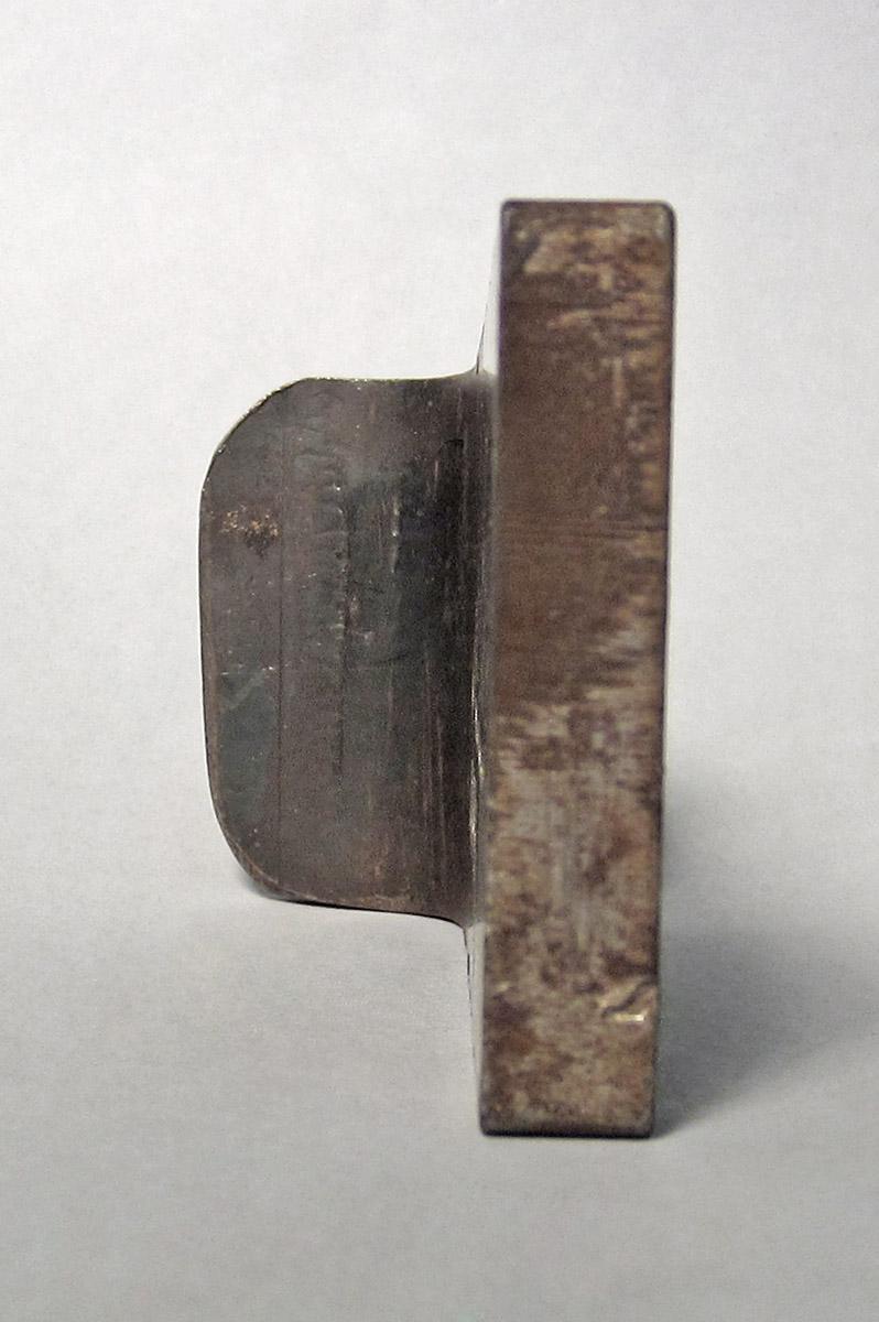 1986.0050.674, Shaping tool, side 3