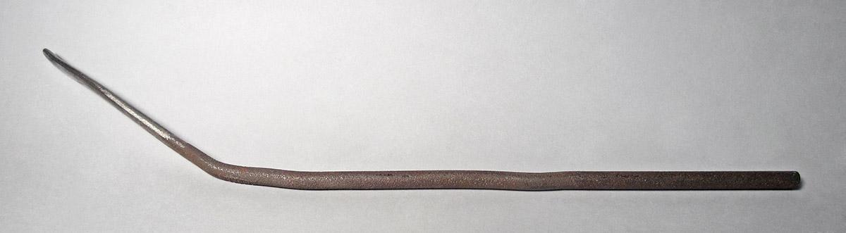 1986.0050.686, Shaping tool, side 1