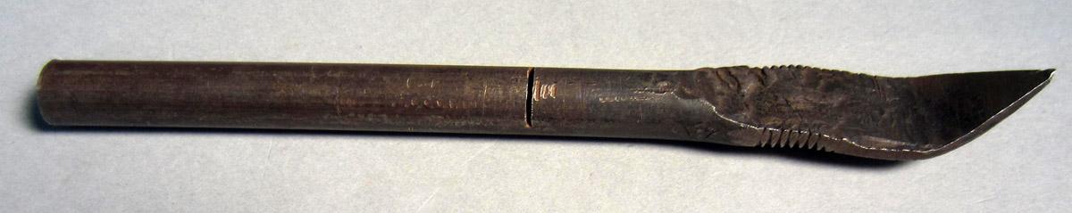 1986.0050.687 Shaping tool, Side