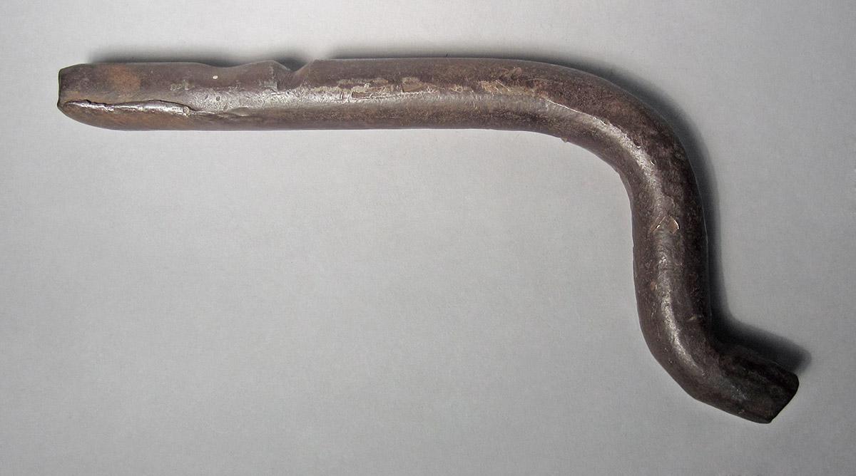 1986.0050.691, Shaping tool, side 1