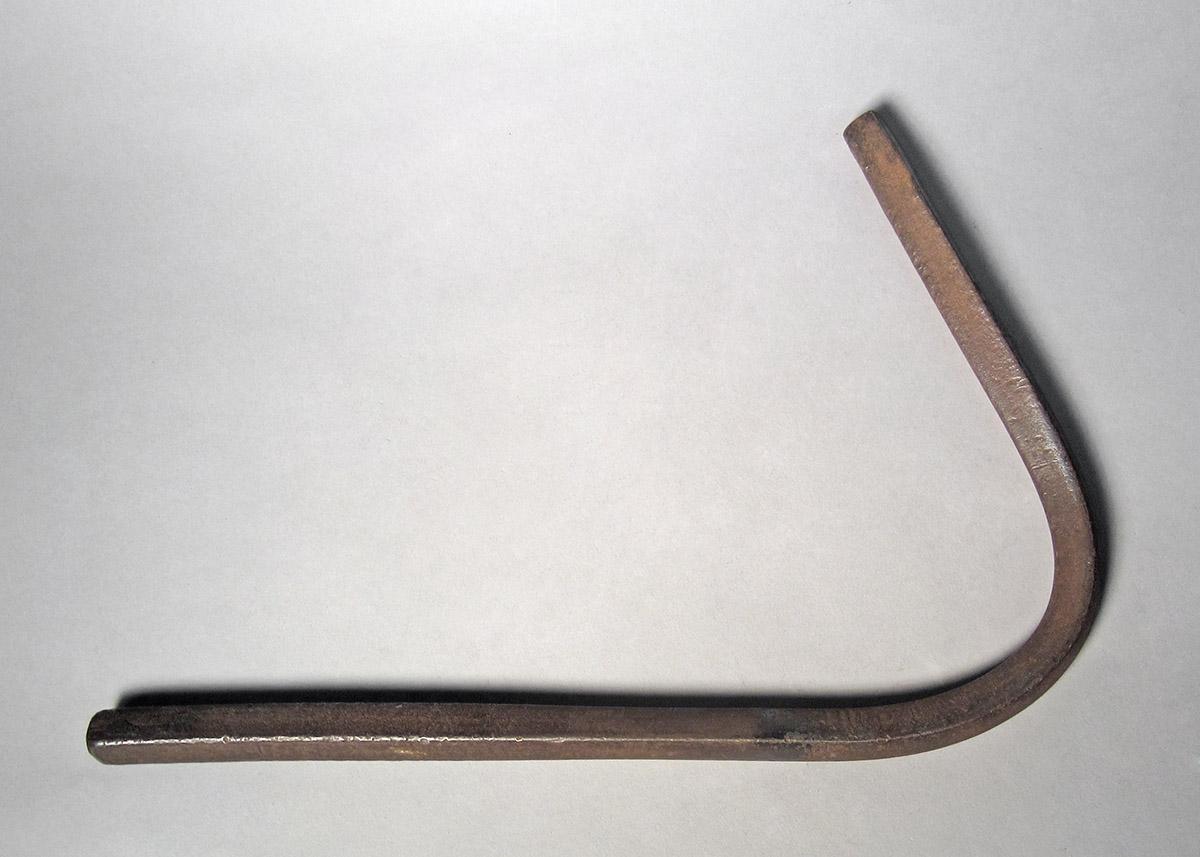 1986.0050.692, Shaping tool, side 2