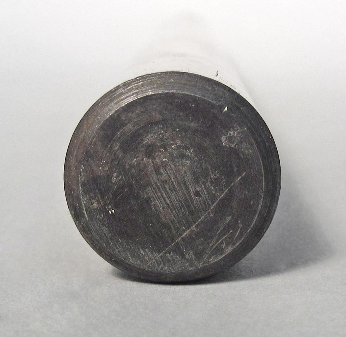 1986.0050.693, Rod, end 1