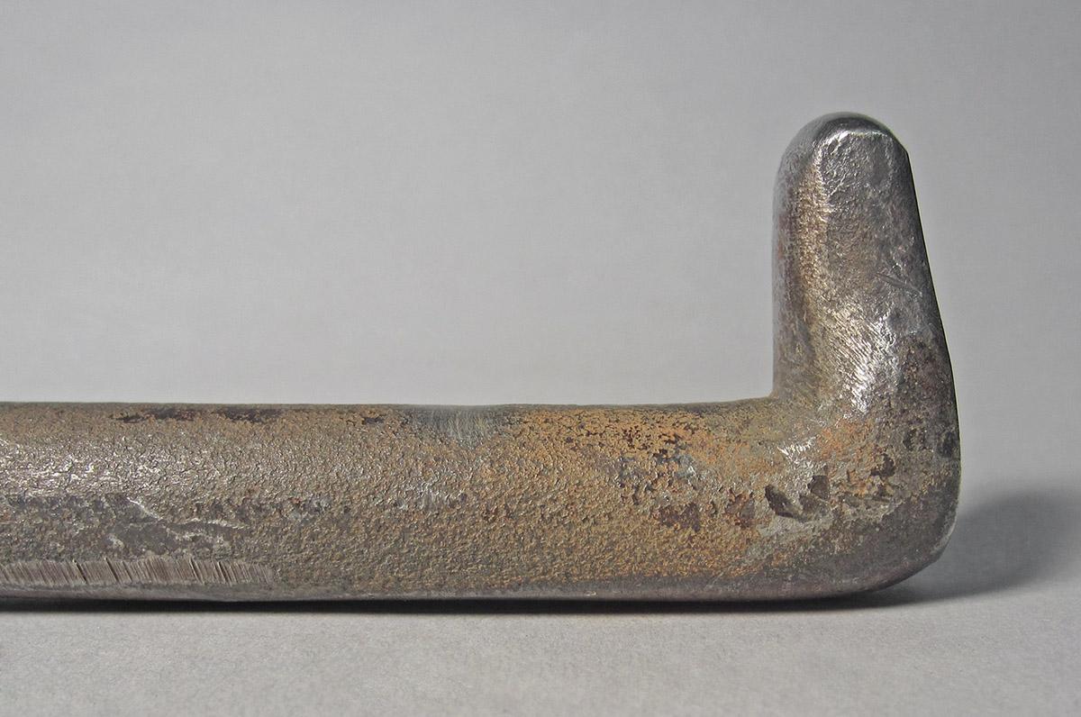 1986.0050.695, Shaping tool, end 1 side