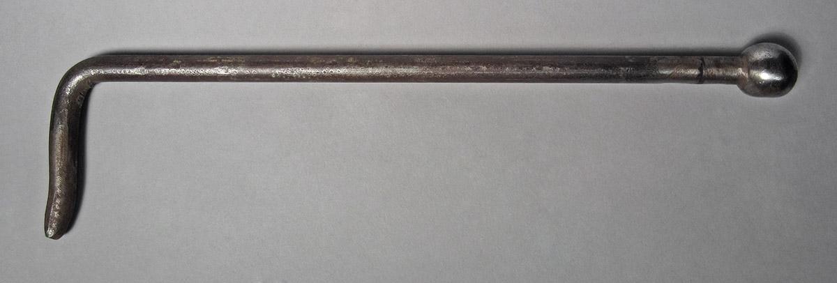 1986.0050.698, Shaping tool, side 2