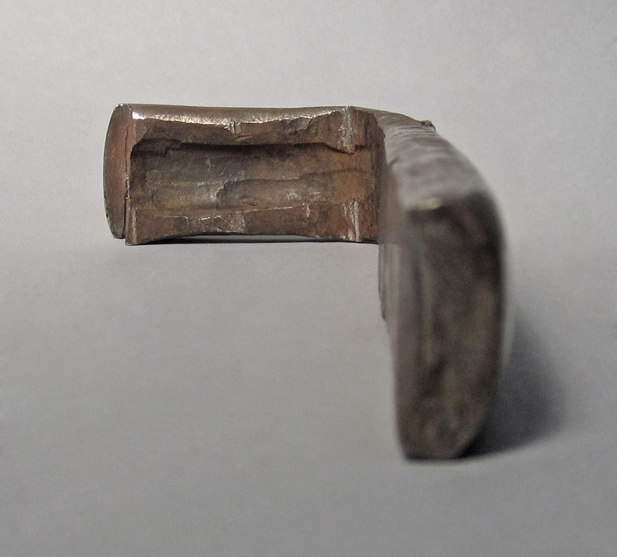 1986.0050.699, Shaping tool, side 3