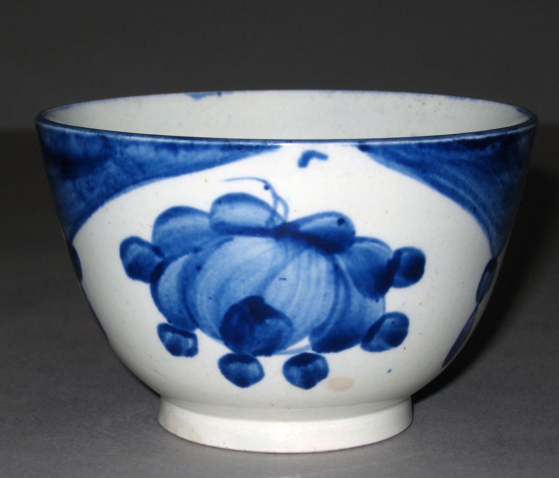 1959.1197 Pearlware teabowl