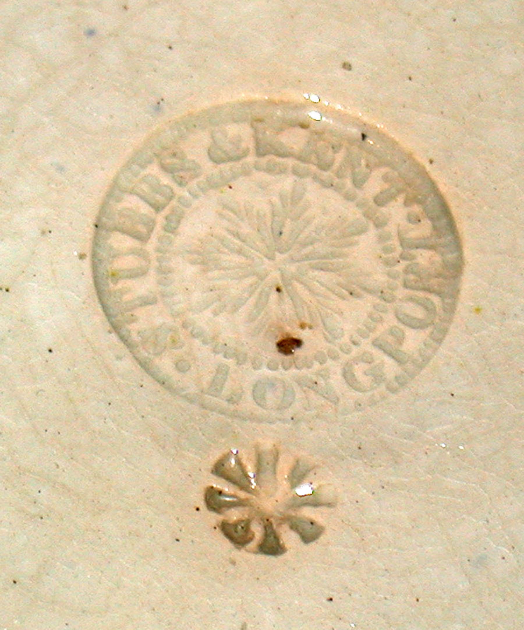 1959.1216 Pearlware Stubbs dish (mark)