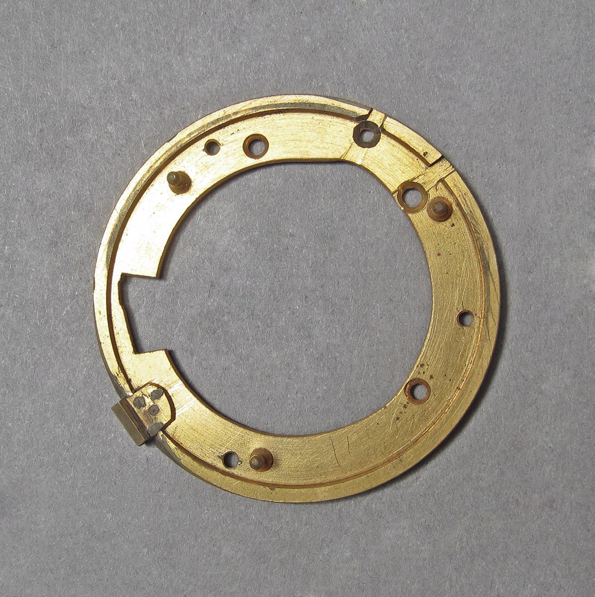 1969.9047, Clock movement, bracket