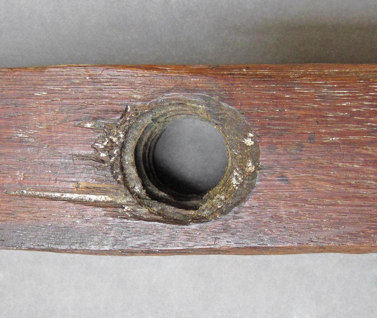 1969.9052, Tool, hole