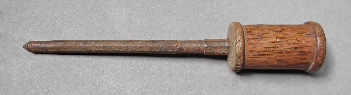1969.9065, Lathe tool, side 2