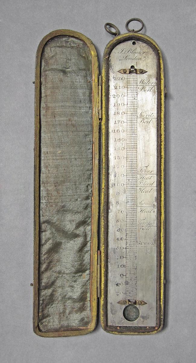 1969.9069, Thermometer case, open