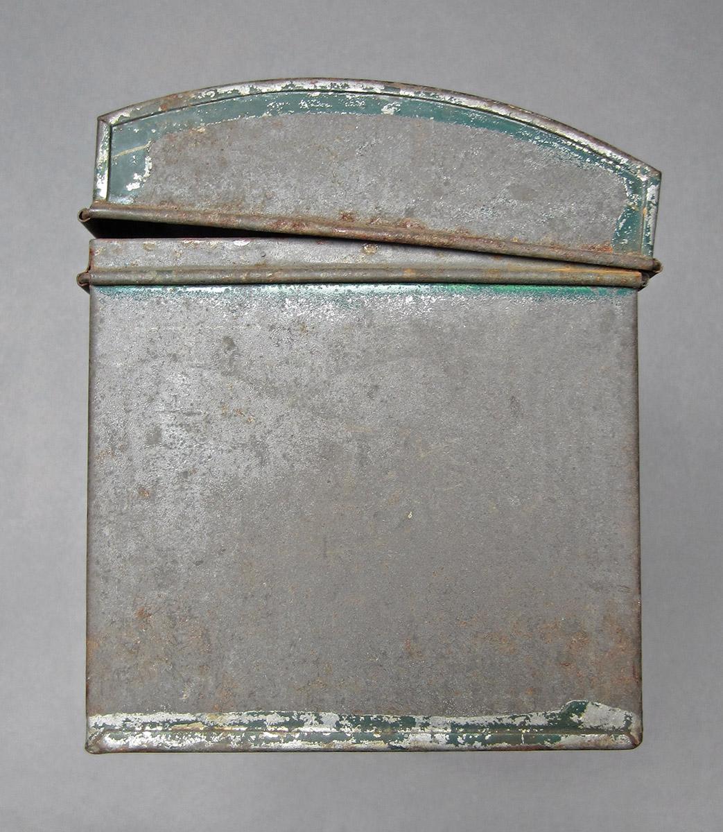 1969.9071, Box, side 2