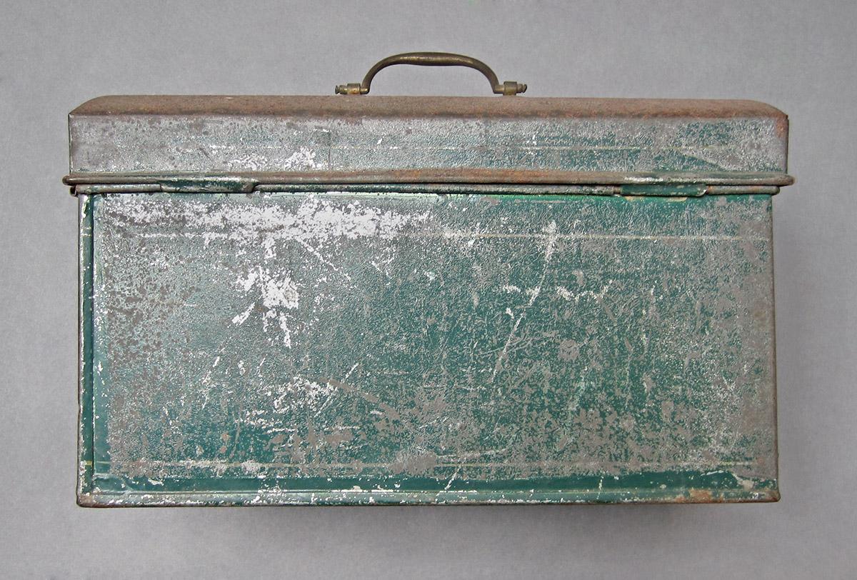 1969.9071, Box, back
