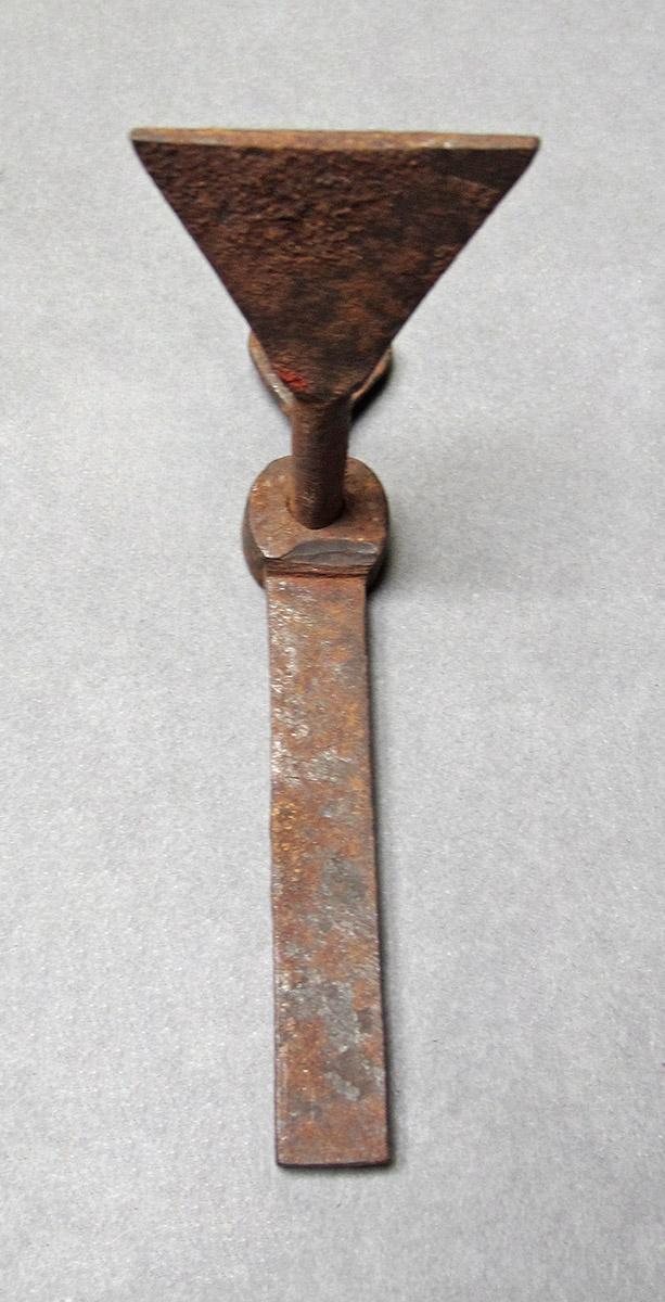 1969.9081, Tool, view 1