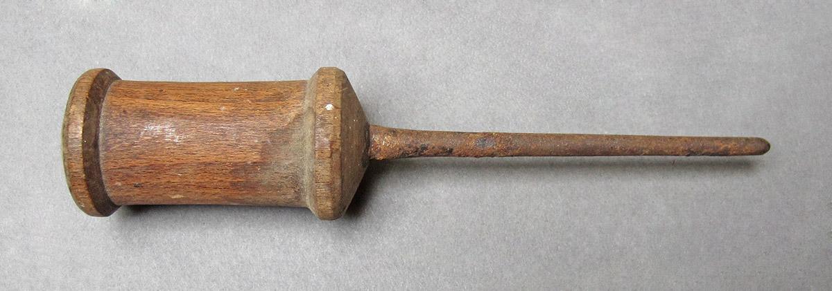 1969.9083, Lathe tool, side 2