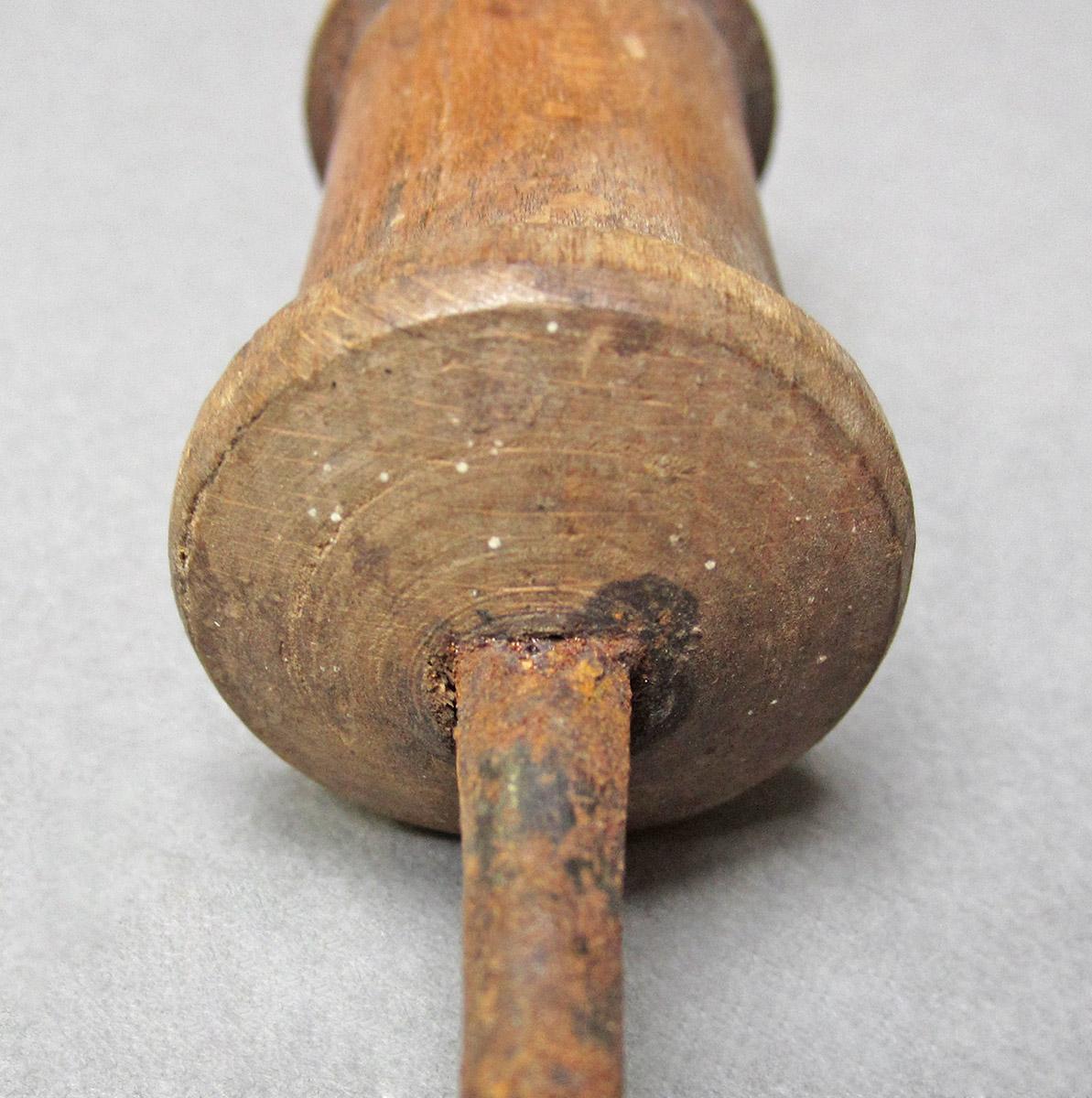 1969.9083, Lathe tool, chuck end 1