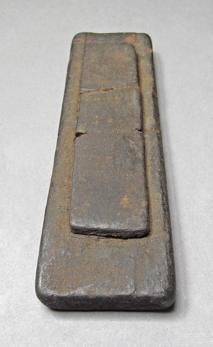 1969.9095, Oil stone, angle 2