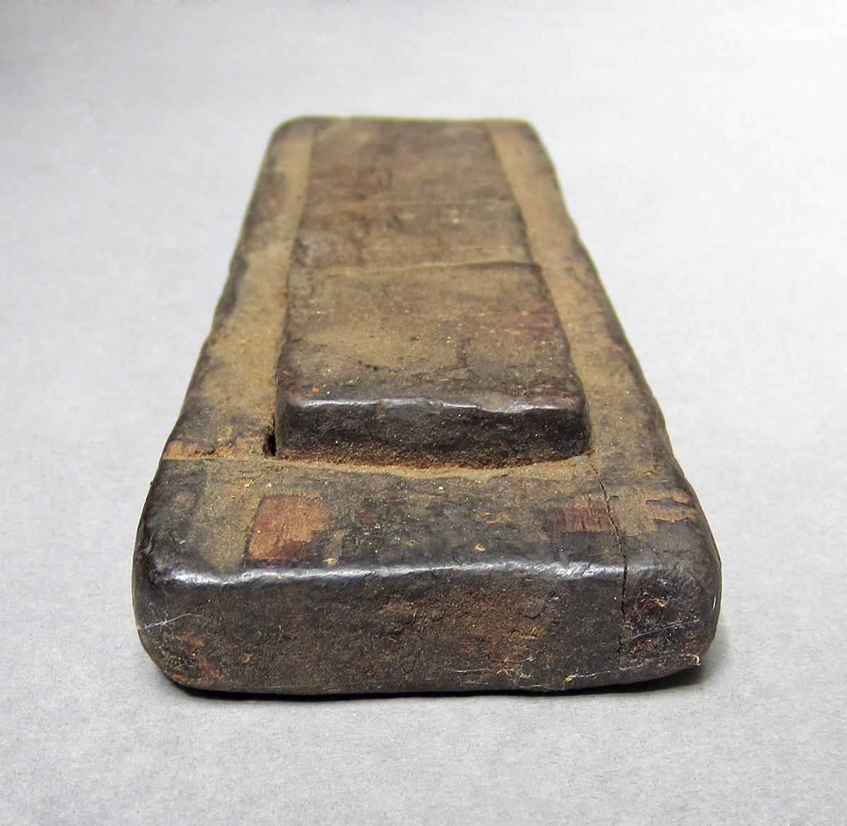 1969.9095, Oil stone, side 6