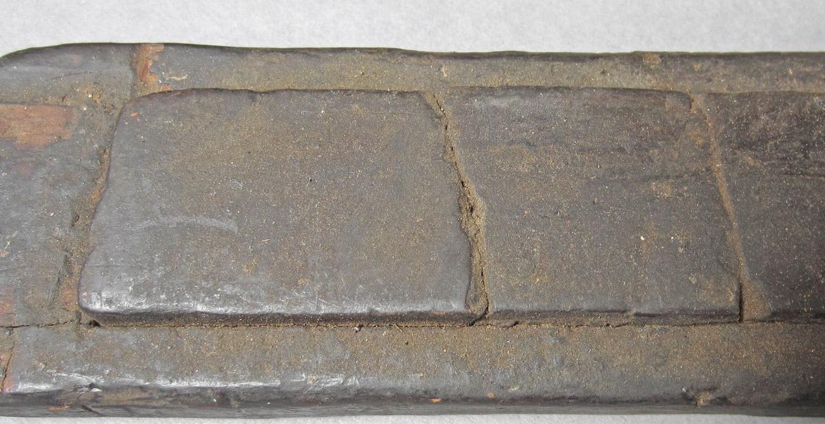 1969.9095, Oil stone, stone detail