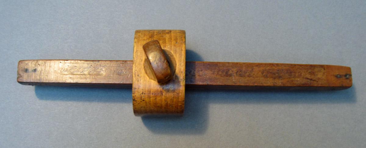 1969.9130 Marking gauge, Top