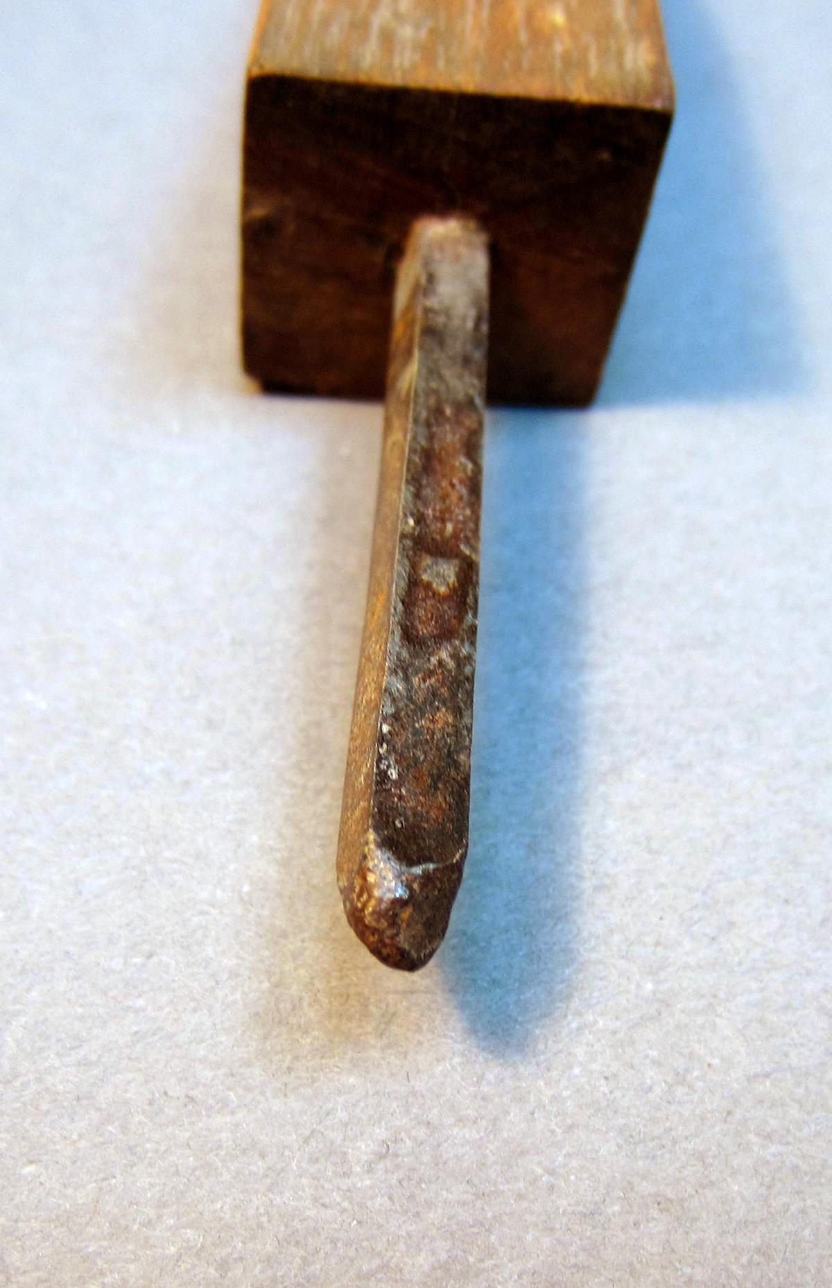 1969.9131 Bit, Shaft