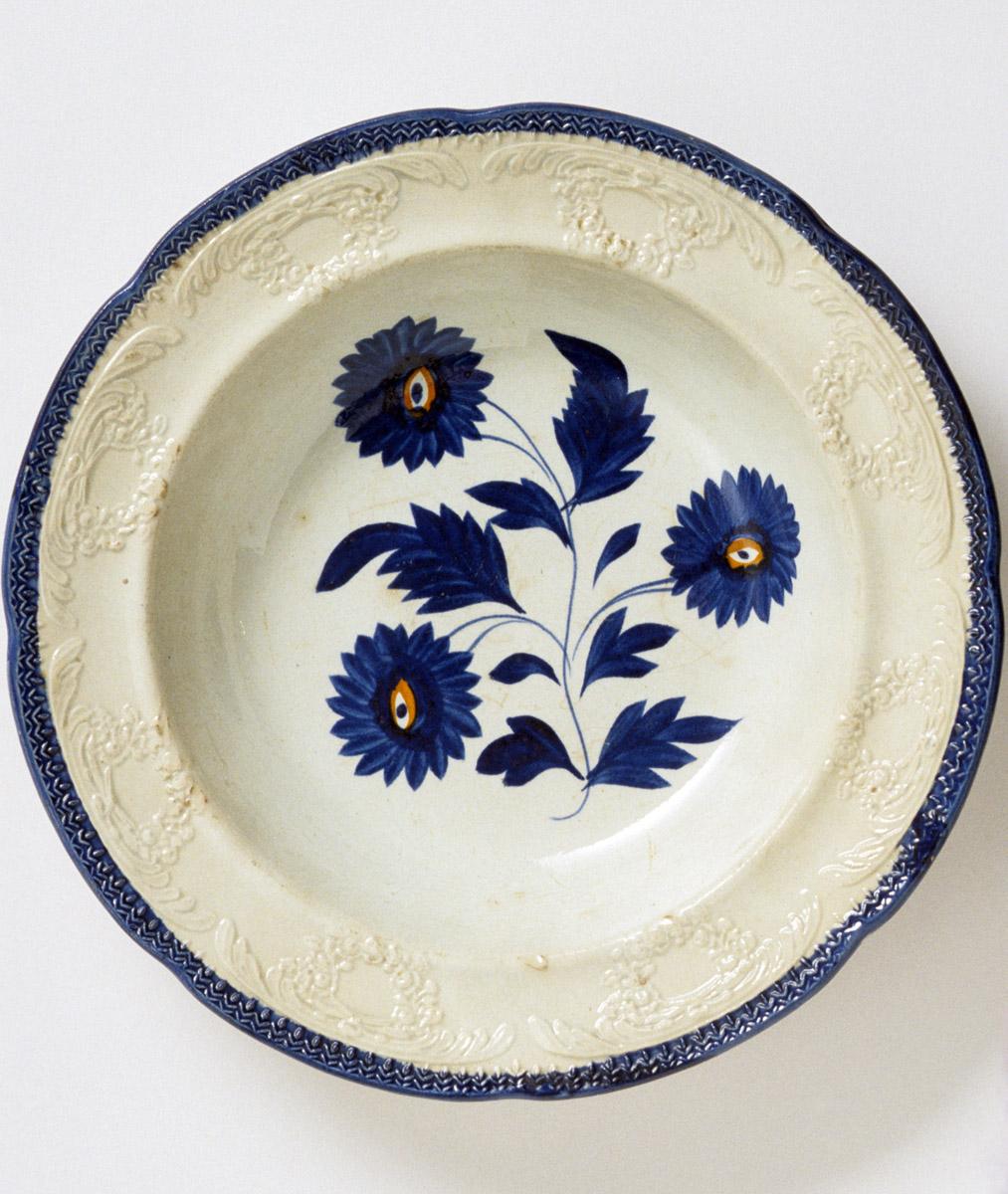 1959.1238 Pearlware soup plate