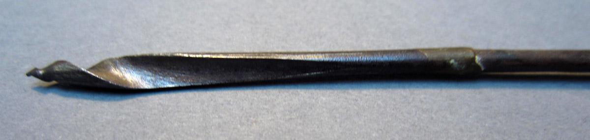 1969.9145 Bit, Twist