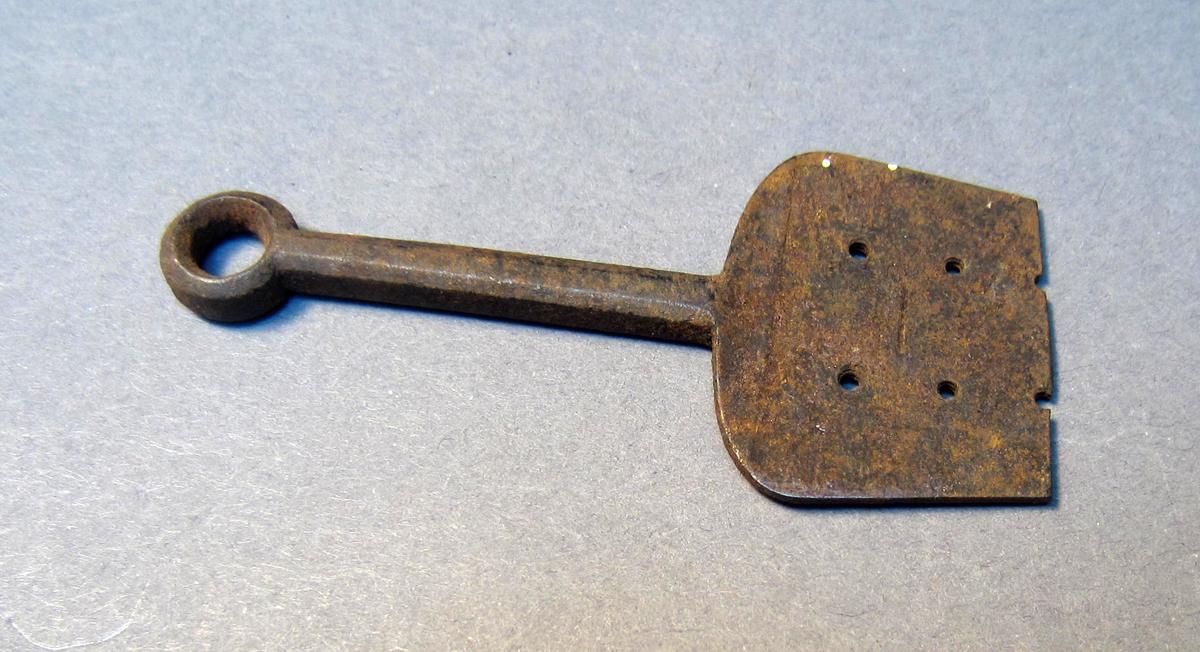 1969.9169 Draw plate, View 1