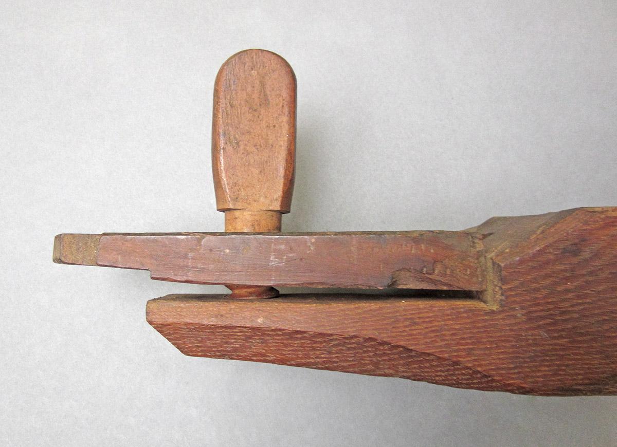 1969.9176, Lathe puppet, head side