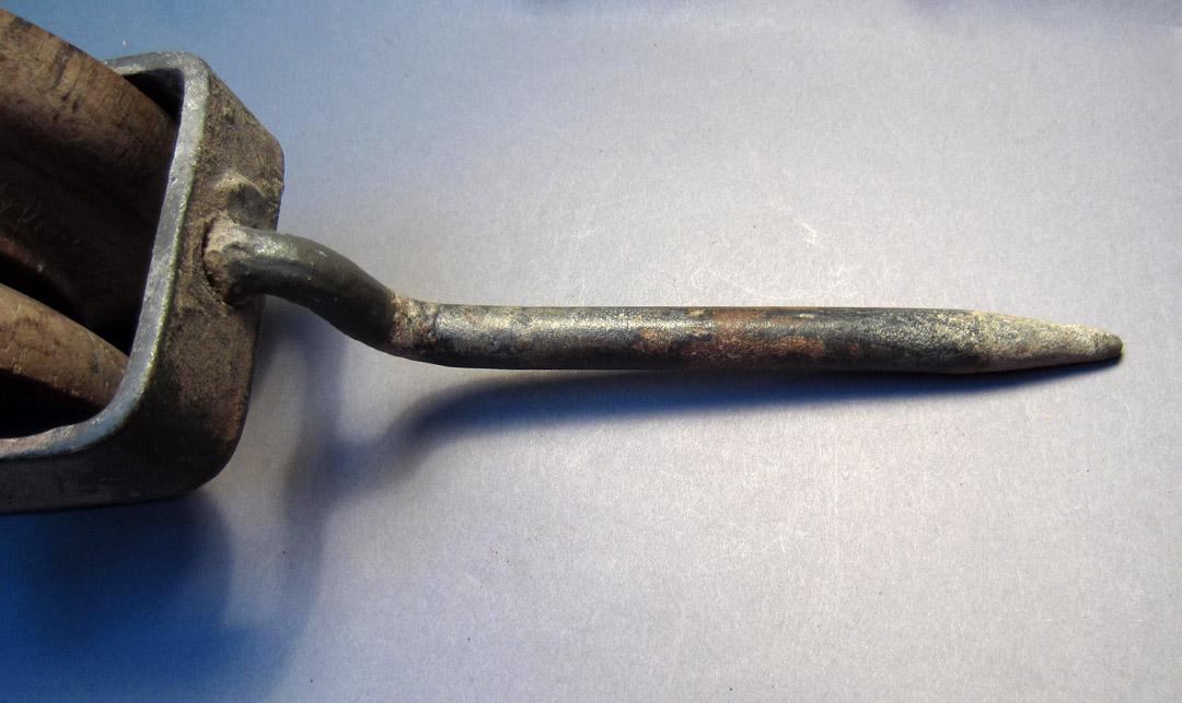 1969.9190 Pulley, Shaft