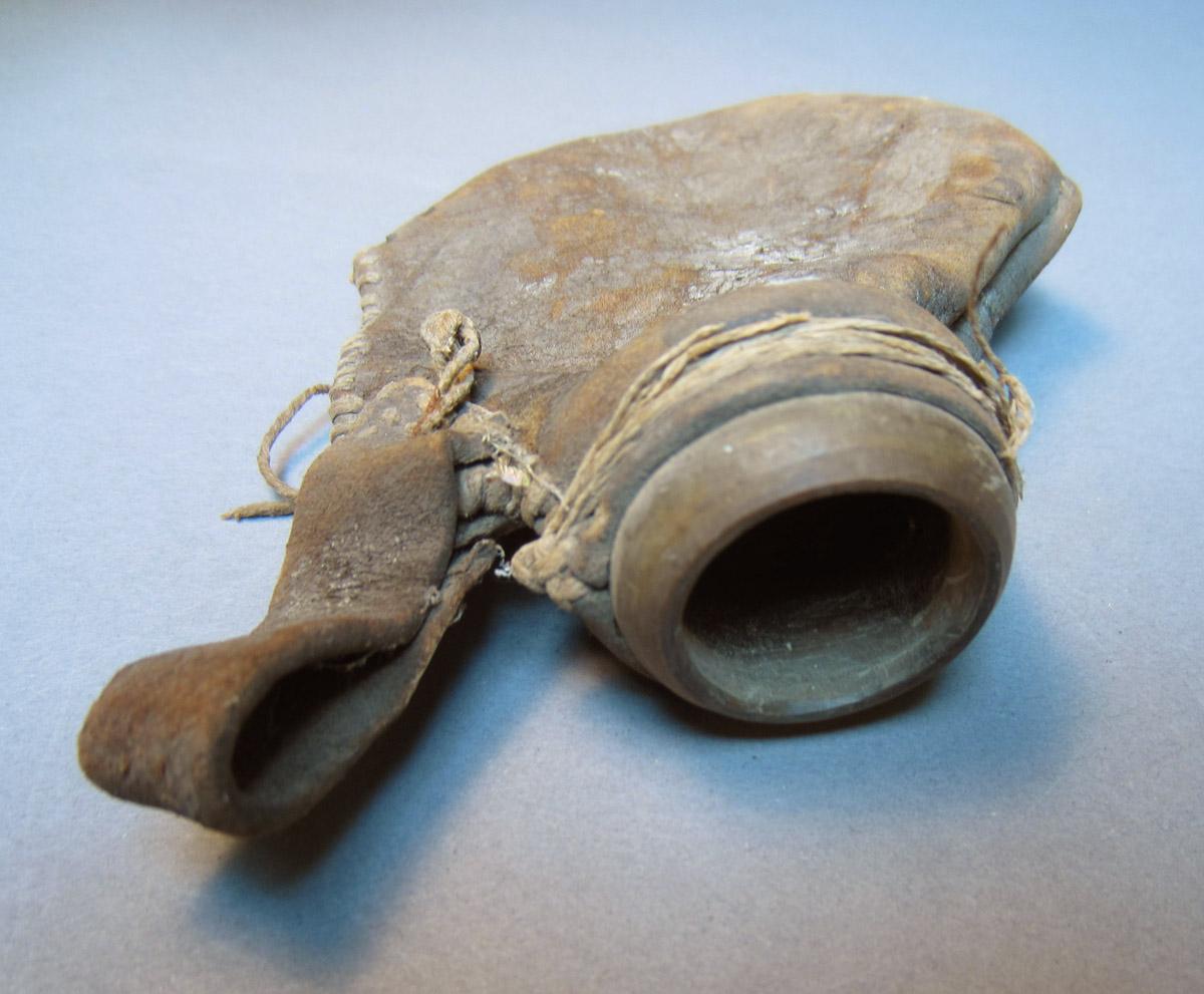 1969.9193 Flask, Detail